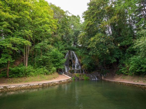 Uzdrowisko tuż przy ukraińskiej granicy ma szansę na drugie życie. Ruiny znów przyjmą kuracjuszy?