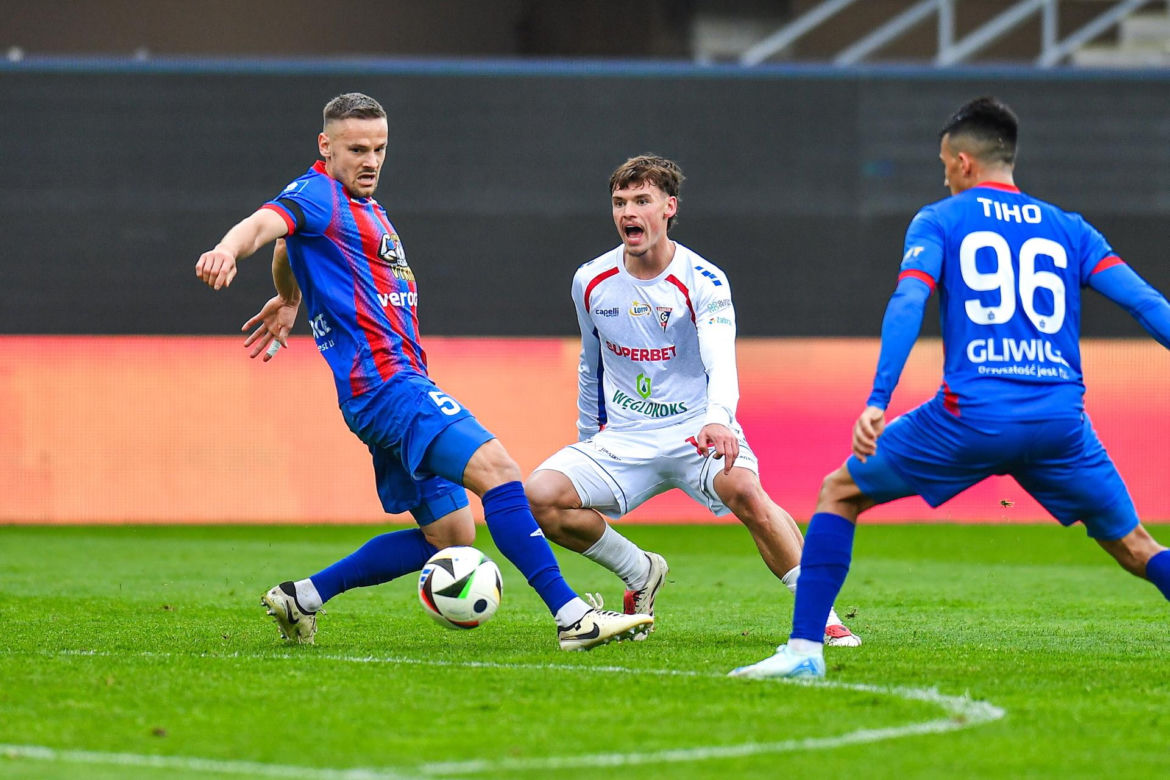  Zadyma na meczu Piast - Górnik