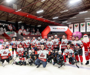 Mecz hokejowy Reprezentacji Artystów Polskich i Przedsiębiorców