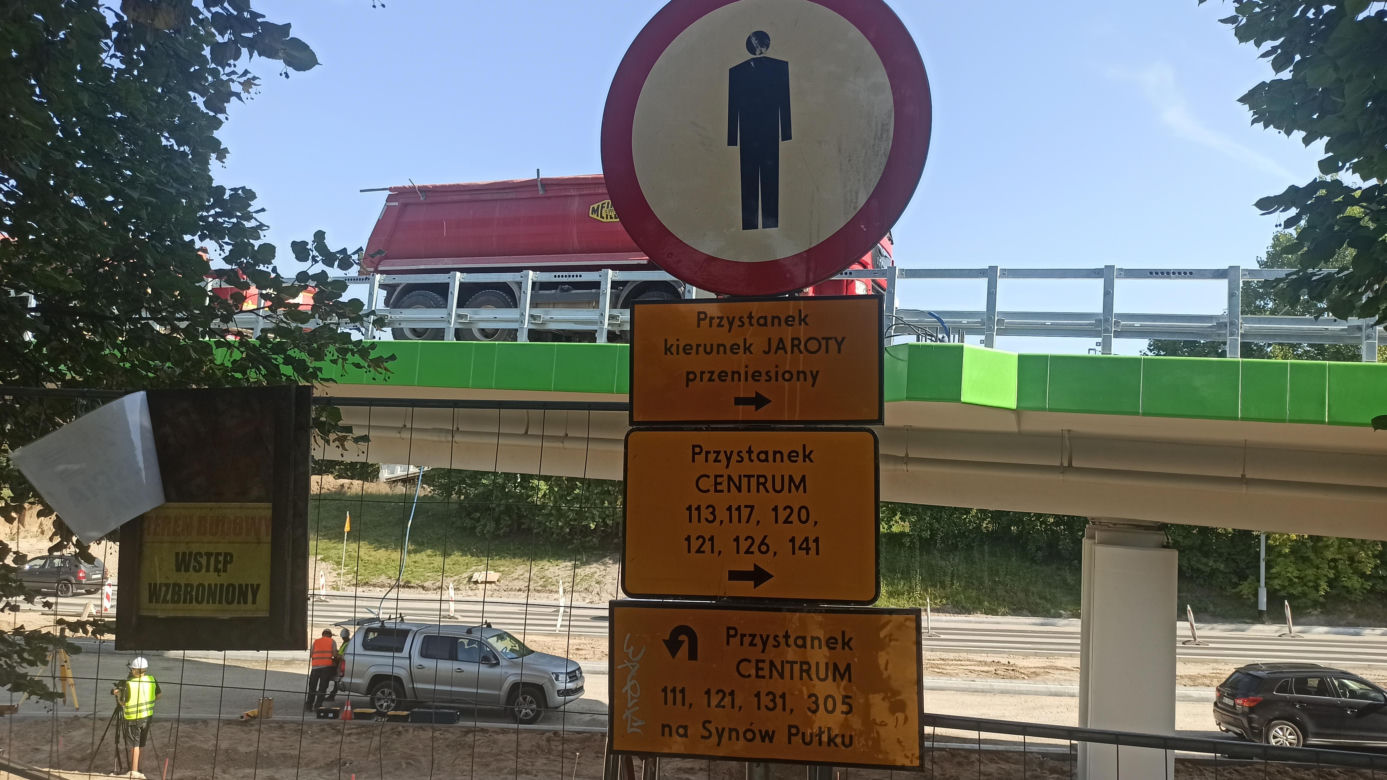 Próby obciążeniowe olsztyńskiej estakady 