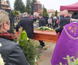 Zuzia i Dawidek spoczęli z tatusiem w grobie