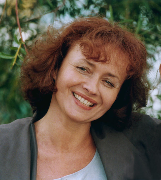 Pamiętacie jej debiut w "Czterdziestolatku"? Tak przez dekady zmieniała się Joanna Szczepkowska