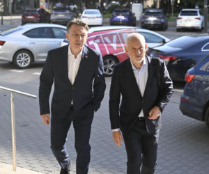 Tusk wezwał na dywanik KO
