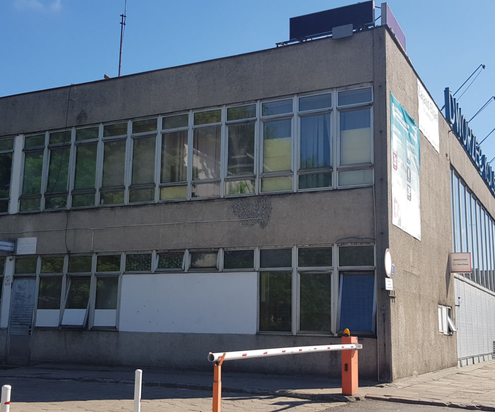 Olsztyn Główny nadal straszy, a wykonawcy jak nie było, tak nie ma