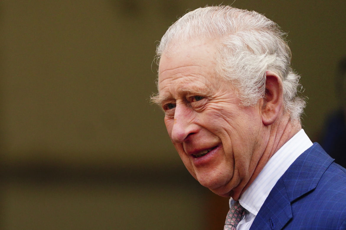 Zemsta króla na Harrym i Meghan! Nowe fakty w sprawie wyrzucenia z pałacu