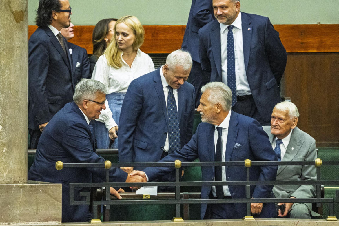 Duda, Komorowski, Kwaśniewski i Wałęsa. Oto byli prezydenci objęci podwyżkami 