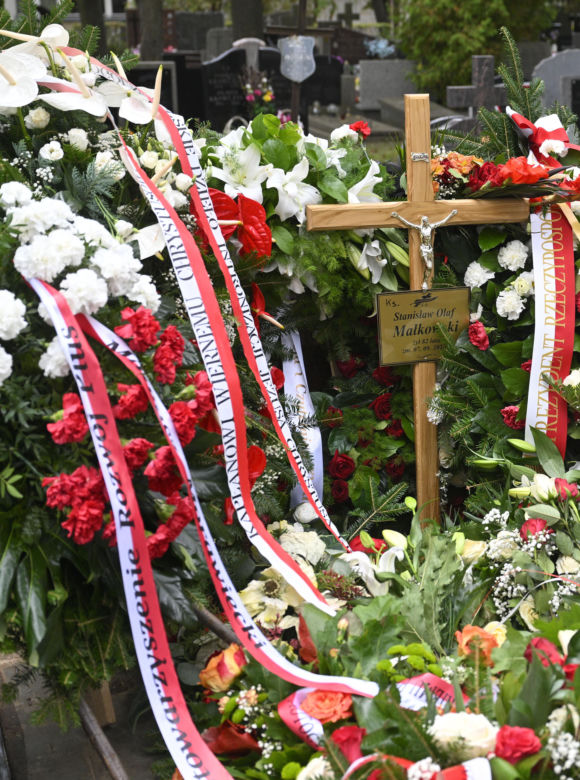 Tak wygląda grób ks. Małkowskiego