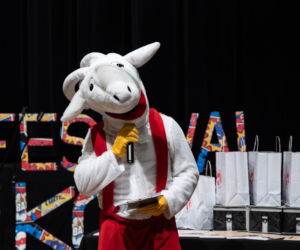 Pacanów: Nie tylko kozy kują – nowa era Europejskiego Centrum Bajki