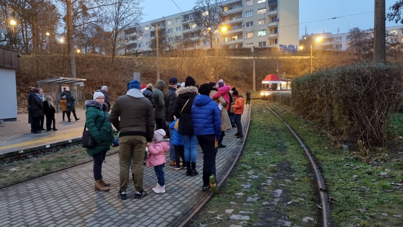 Świąteczny tramwaj na ulicach Gorzowa