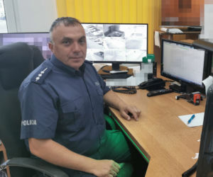 Bohaterska akcja policjanta z Brodnicy. Uratował topiącego się wędkarza