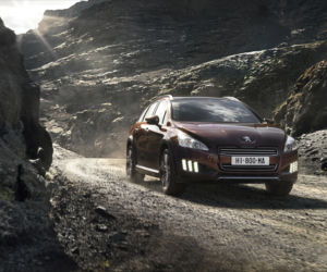 Peugeot 508 RXH - hybrydowy diesel 