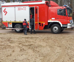 Dramatyczna akcja nad jeziorem w Skorzęcinie! Heroiczna walka o życie nurka