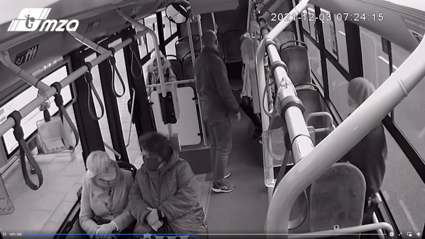 Uratował nastolatkę w autobusie! Bohaterski czyn kierowcy