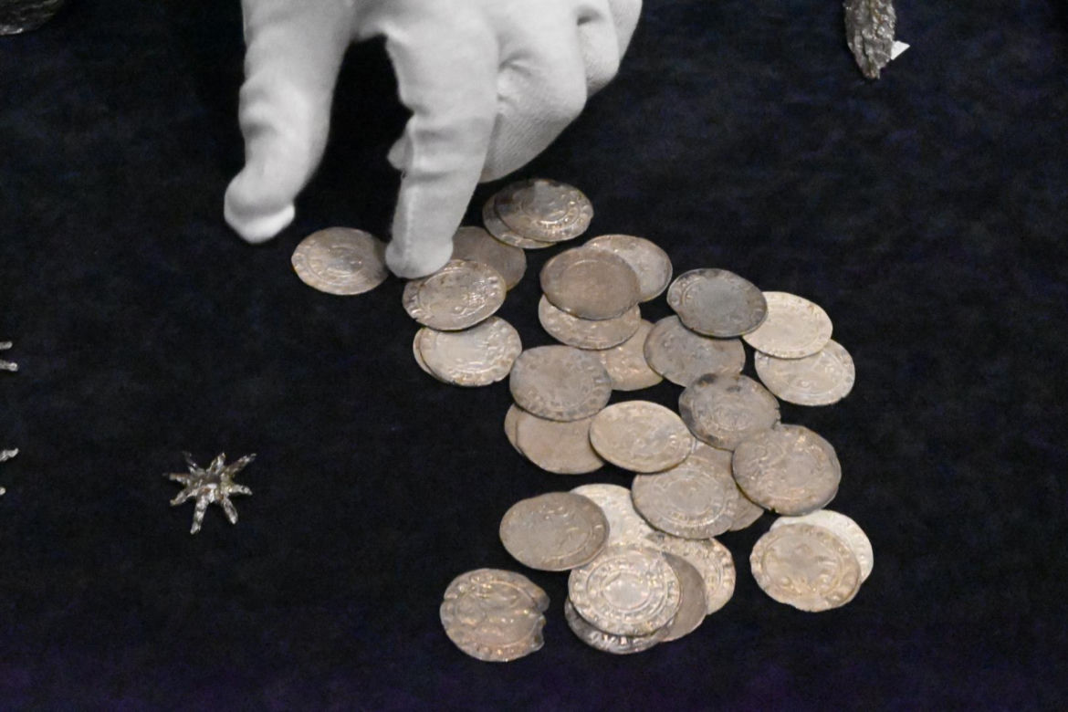 Groty strzał, topory bojowe i numizmaty. Muzeum Bitwy pod Grunwaldem chwali się odkryciami [ZDJĘCIA]