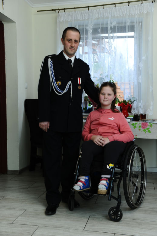 Zbiórka na operację Nikoli. „Moim marzeniem jest, żeby chodzić”