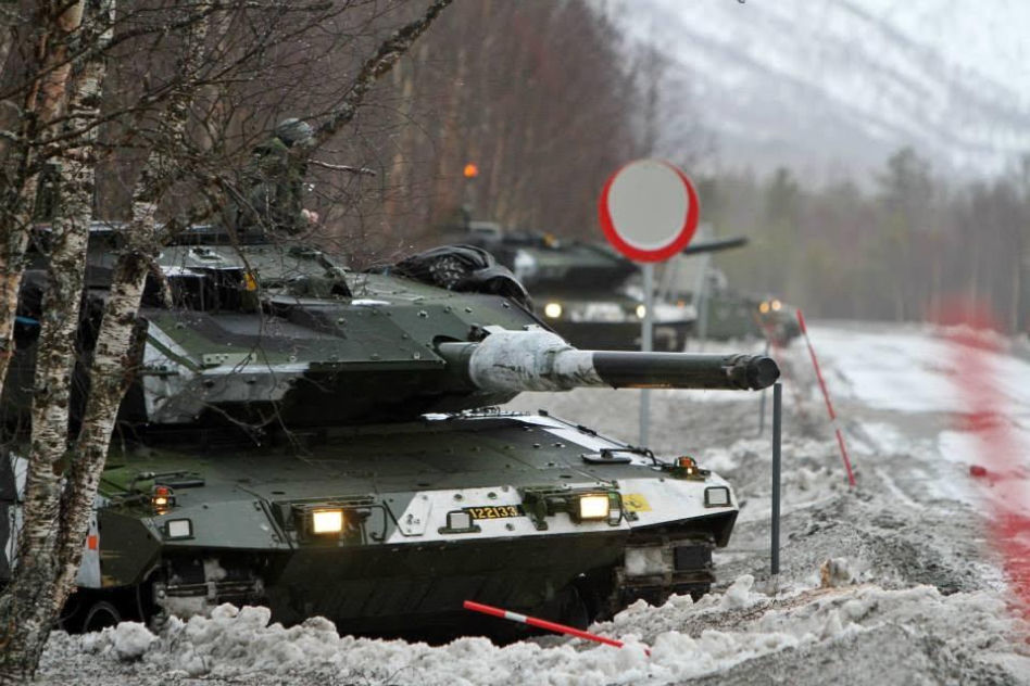 Czołg Stridsvagn 122