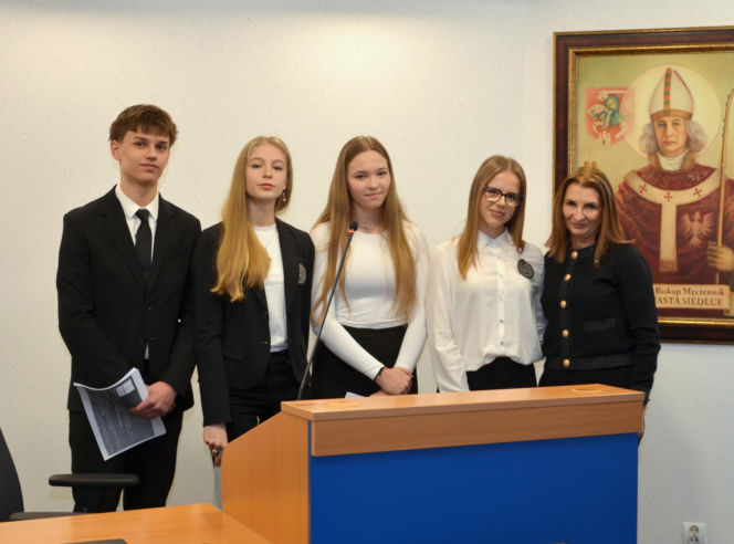 Czy w Siedlcach rośnie pokolenie dialogu? Wielkie podsumowanie debat młodzieżowych