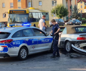 Szaleńczy pościg ulicami Koszalina. BMW staranowało radiowozy