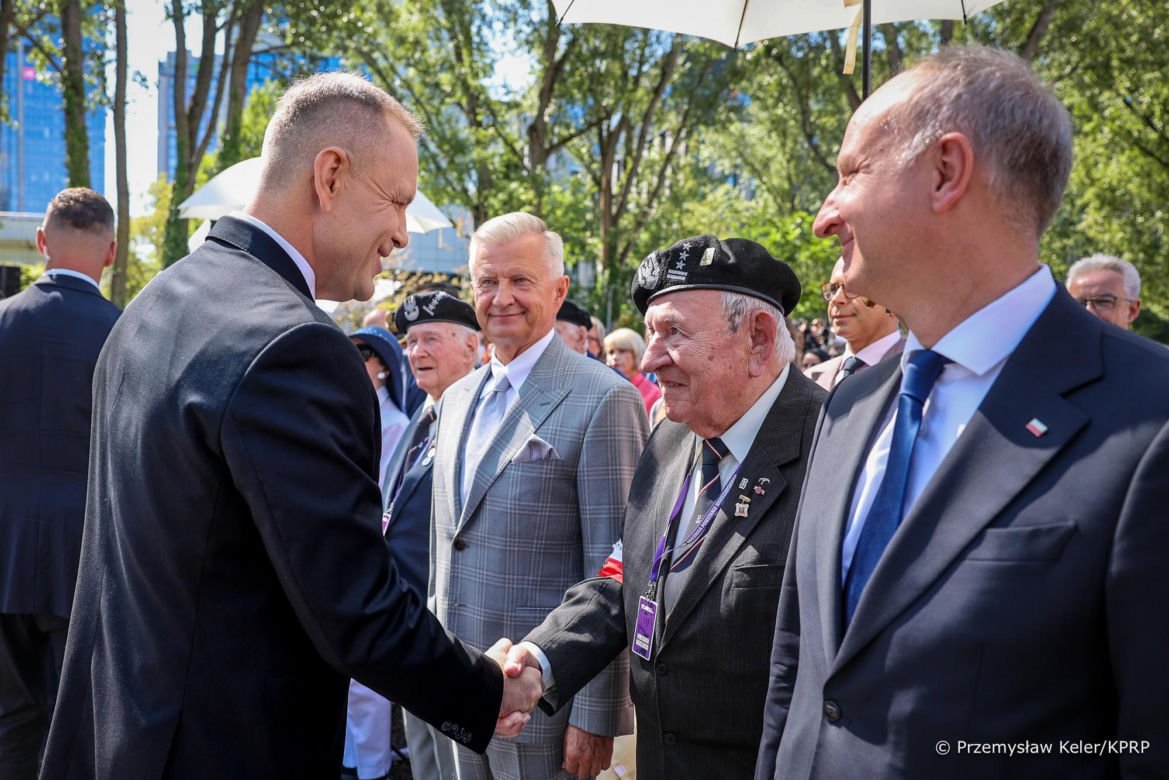 Poruszające sceny z Nawrockim. Tak potraktował uczestniczkę Powstania Warszawskiego