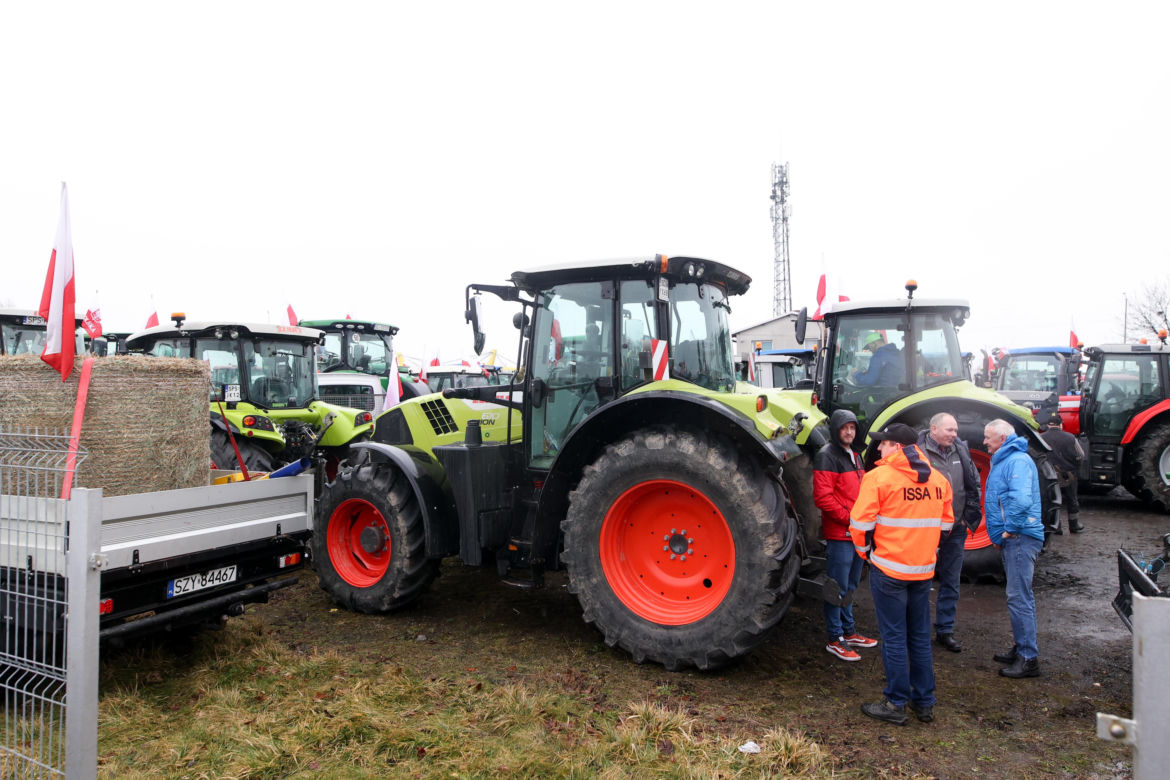 Strajk rolników. Na Śląsku blokują główne drogi