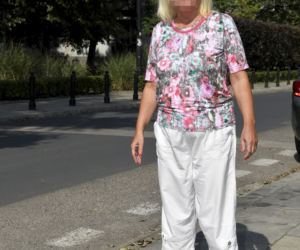 Ten ksiądz nie ma prawa udzielać Komunii