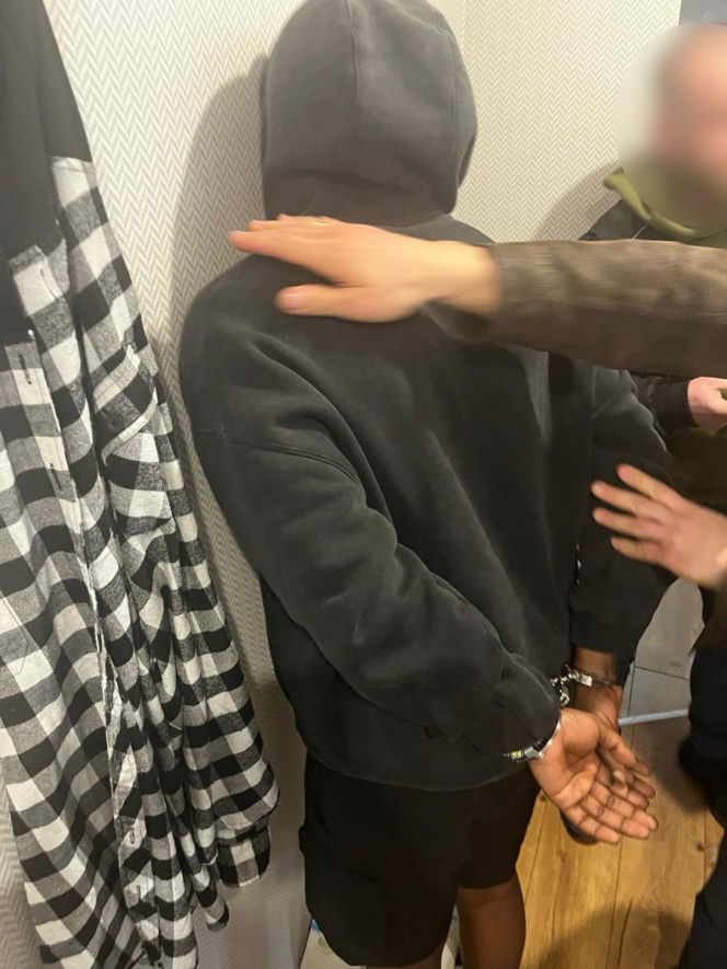 Ukradli ponad 2 tysiące zegarków pod Wrocławiem. "Zatrzymano obywateli Afryki"