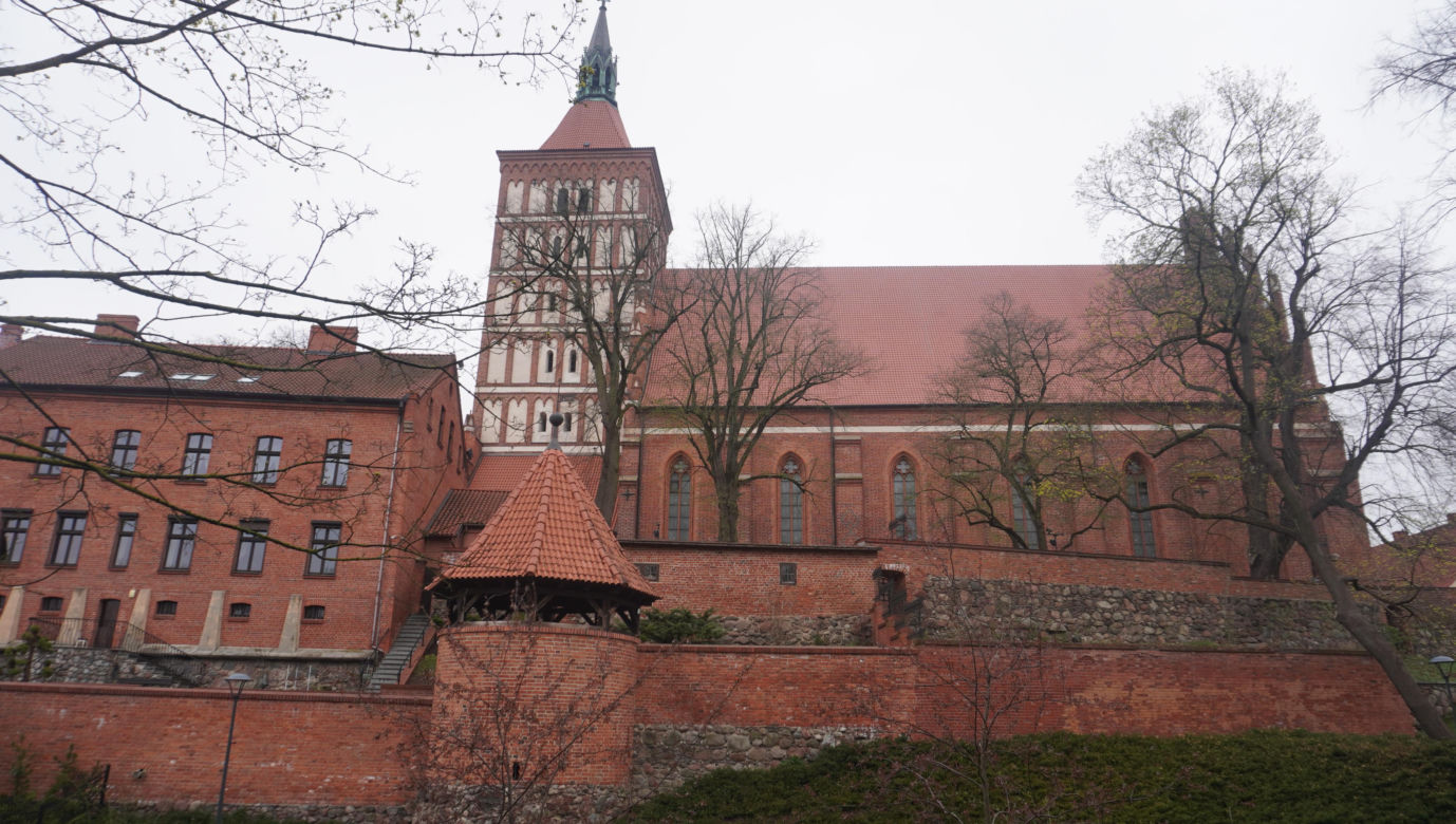 To najpiękniejszy zabytek w woj. warmińsko-mazurskim według AI. „Zachwyca strzelistą sylwetką”