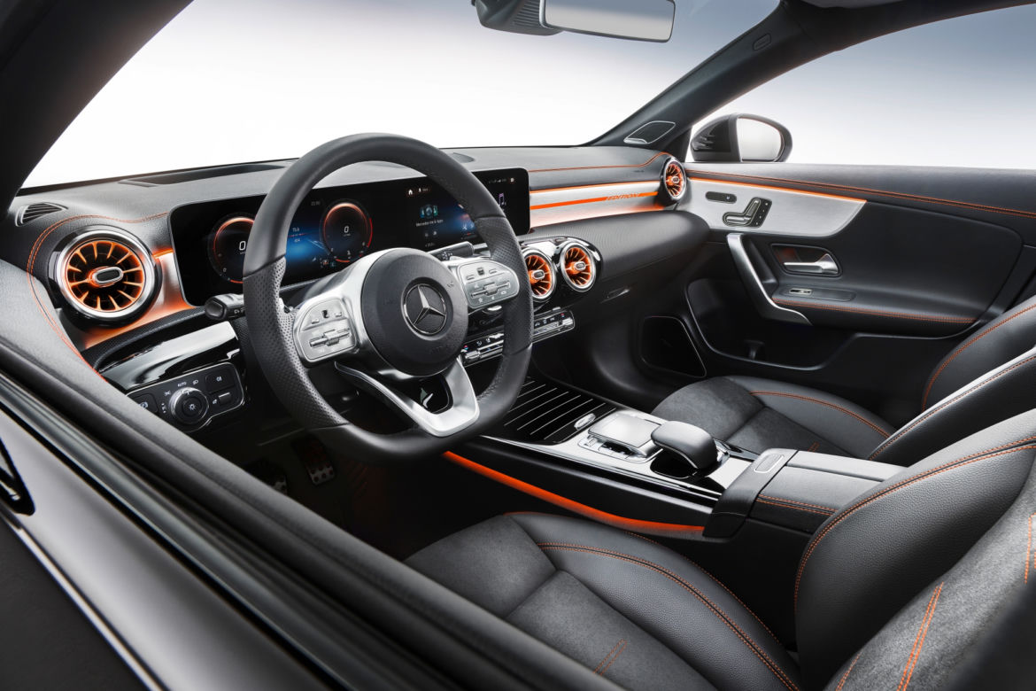 Mercedes-Benz CLA Coupe Edition Orange Art AMG Line