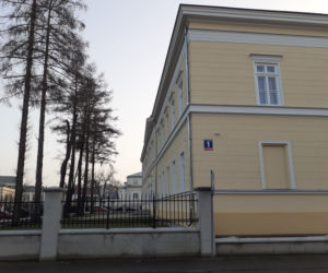 Siedleckie szkoły przy ul. Konarskiego i Prusa i ich okolica w lutym 2021 roku