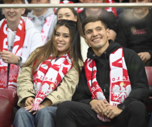 Kibice na meczu Polska - Rumunia. Znajdź się na zdjęciach z Narodowego!