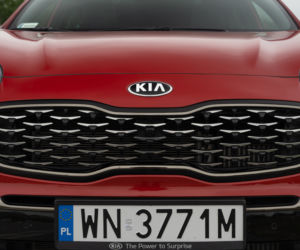 Citroen C5 Aircross 1.5 BlueHDI 130 KM EAT8 Shine vs. Kia Sportage GT Line 1.6 T-GDi 177 KM DCT7 4WD