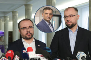 Posłowie PiS krytykują Ziobrę za ucieczkę do USA: Wróć i stań przed polskim sądem!