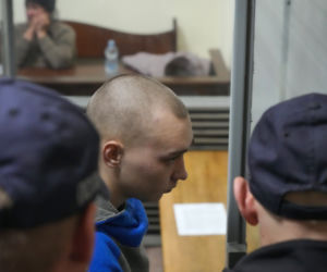 Zabił bezbronnego cywila, teraz prosi jego żonę o przebaczenie. Rosyjskiemu żołnierzowi grozi dożywocie
