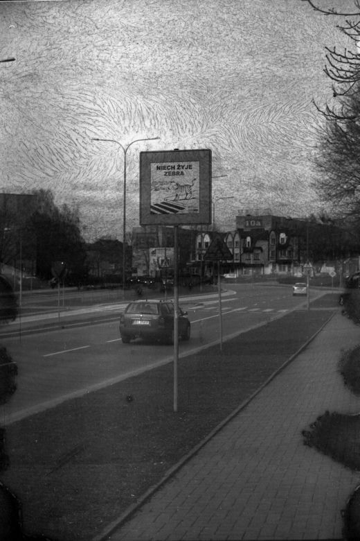 Białystok. Takich zdjęć na pewno nie widzieliście. Powstały na rolkach starego filmu fotograficznego
