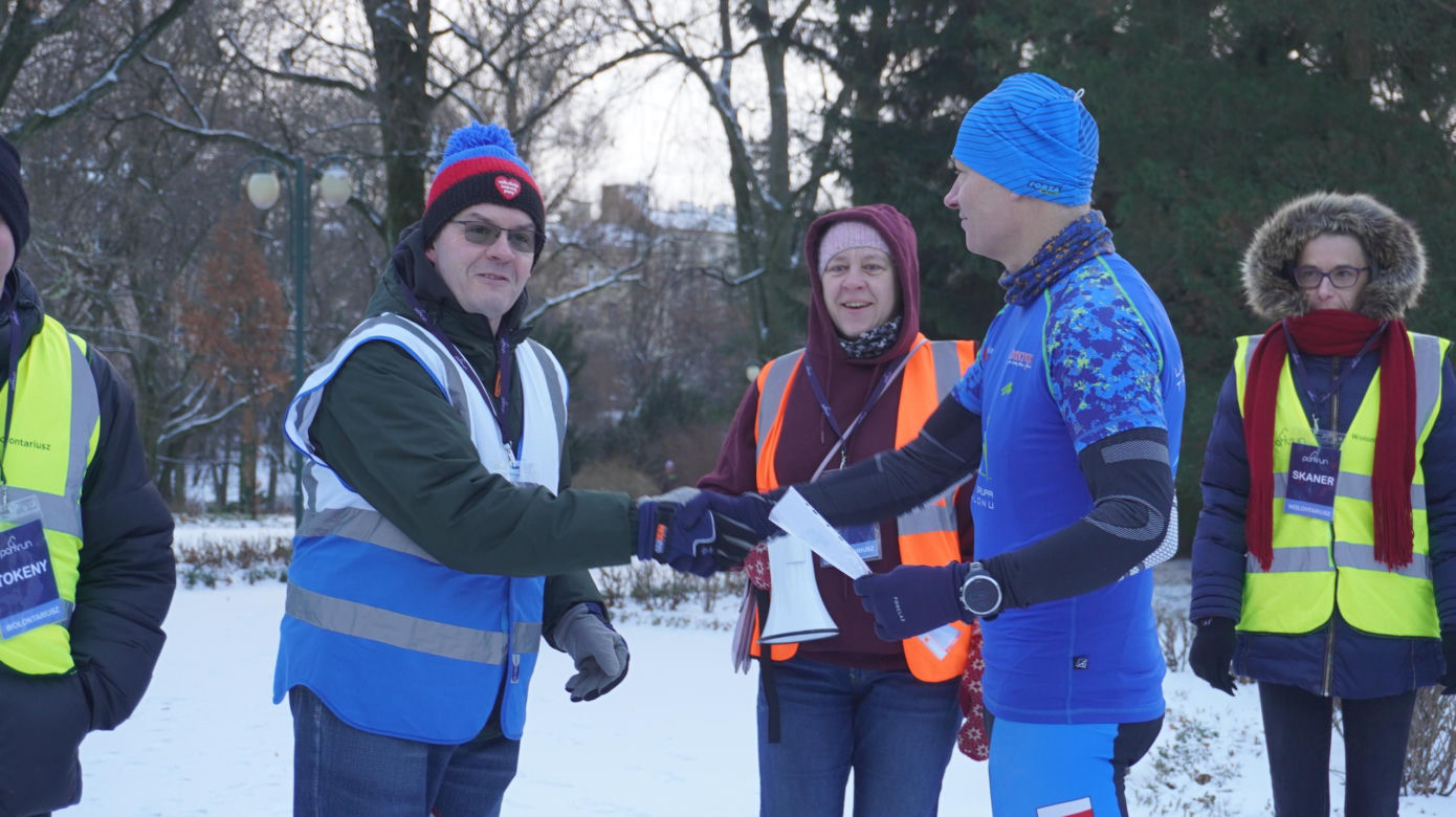 Parkrun w stolicy woj. lubelskiego. Pierwsza sobota 2025 roku na sportowo w Ogrodzie Saskim w Lublinie. Zdjęcia