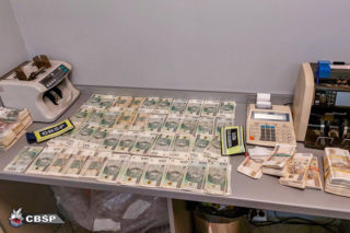 20 osób zatrzymanych za oszustwa VAT