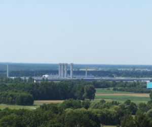 Grupowe zwolnienia w fabryce samochodów. 740 osób straci pracę