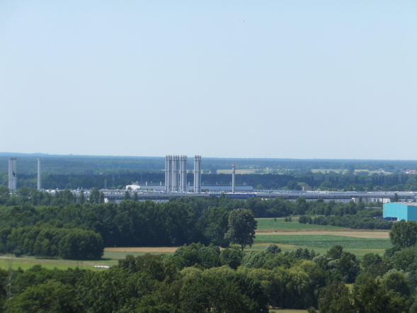 Grupowe zwolnienia w fabryce samochodów. 740 osób straci pracę