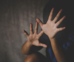 Znęcał się nad partnerką. 34-latek groził jej nożem