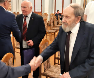 Ma 97 lat i zaskakuje formą! Janusz Terlecki z najwyższym odznaczeniem związkowym