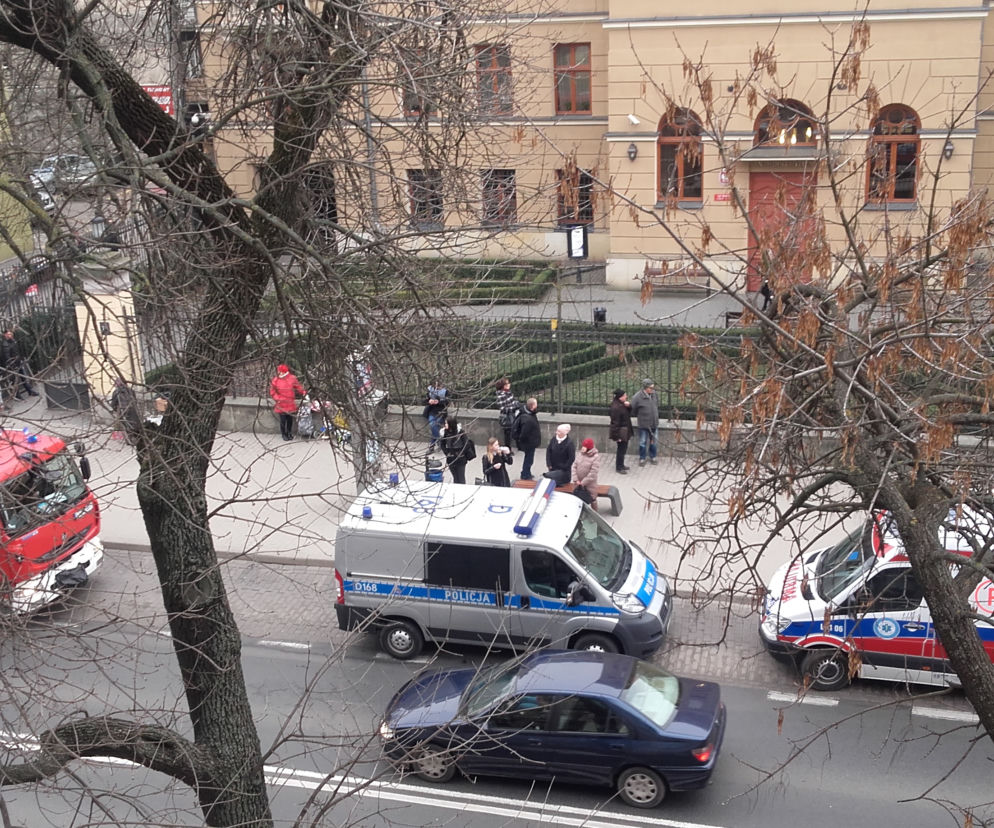 Na miejscu są strażacy