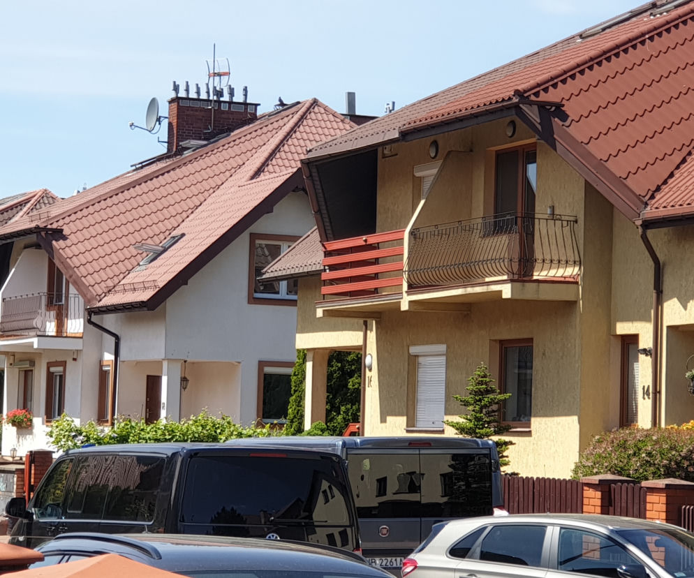 Desperat zabarykadował się w domu