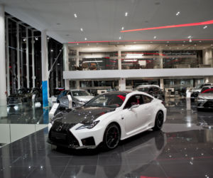 Toyota Romanowski Kraków - nowy salon Toyoty i Lexusa