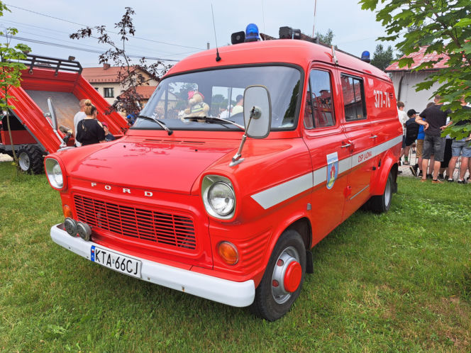 3. Gminny Zlot Zabytków Motoryzacji i Papajów w Ładnej