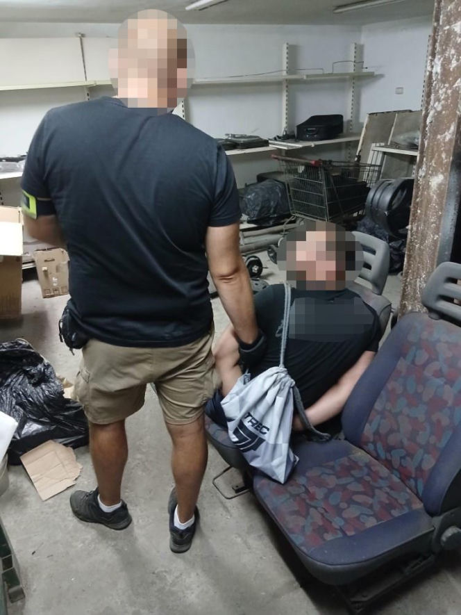 31-latek z Otwocka w areszcie. Policja przejęła 4 kg narkotyków i 330 tys. zł