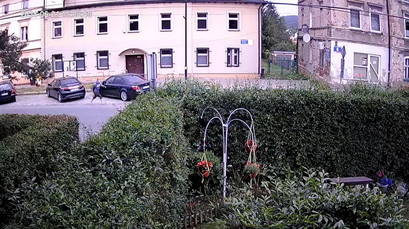  Atak mieczem samurajskim pod Wałbrzychem. 30-latek z zarzutem usiłowania zabójstwa.