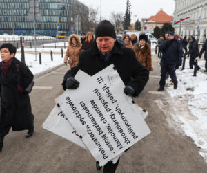 Miesięcznica smoleńska bez Kaczyńskiego