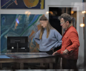 Paweł Wilczak szuka złota w w lombardzie