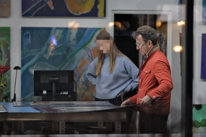 Paweł Wilczak szuka złota w w lombardzie