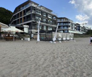 Apartamentowiec na plaży w Międzyzdrojach